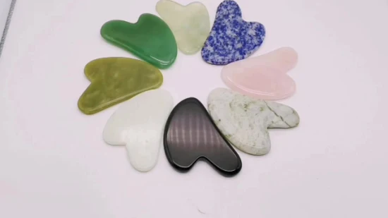 Herzförmiges Gua Sha Guasha-Brett, blauer Punkt, Jadestein, Kratzmassagegerät, Gua Sha-Brett